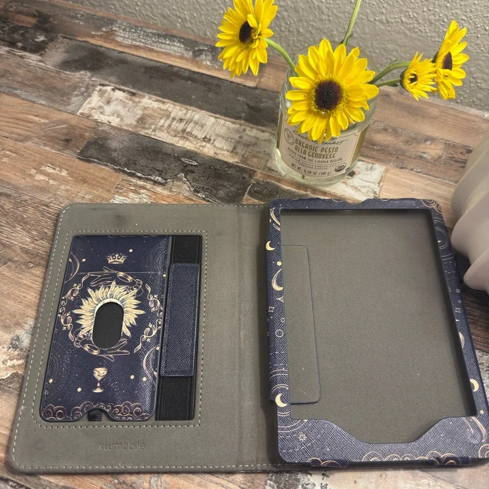 Kindle Celestial Sun & Moon case